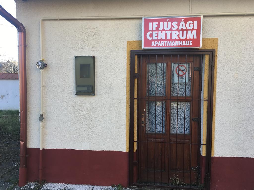 Centrum Panzio Kaposvár Exterior photo
